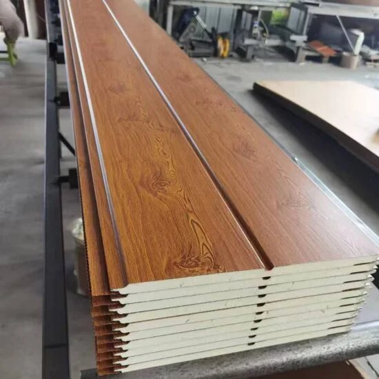 Sandwich panel